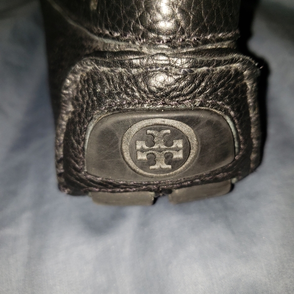 Tory Burch Driving Moccasins 6.5 - Picture 4 of 4
